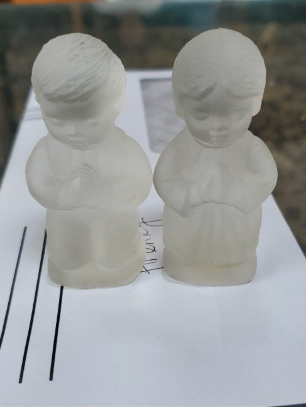 Goebel West Germany Frosted Clear Glass Boy & Girl Praying 3-3/8" Tall